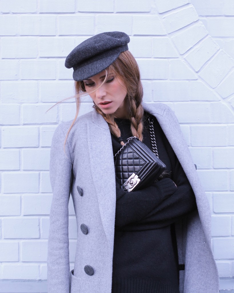 GREY1