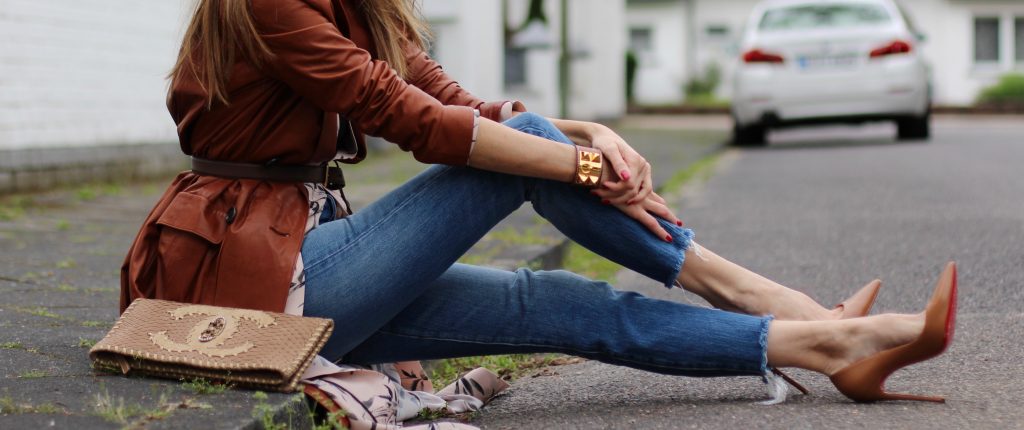 Topshop, Chanel, Prada, Levi's, James Perse, Ray Ban, Christian Louboutin Alexandra Lapp wearing layered look, Topshop, Chanel, Prada, Levi's, James Perse, Ray Ban, Christian Louboutin