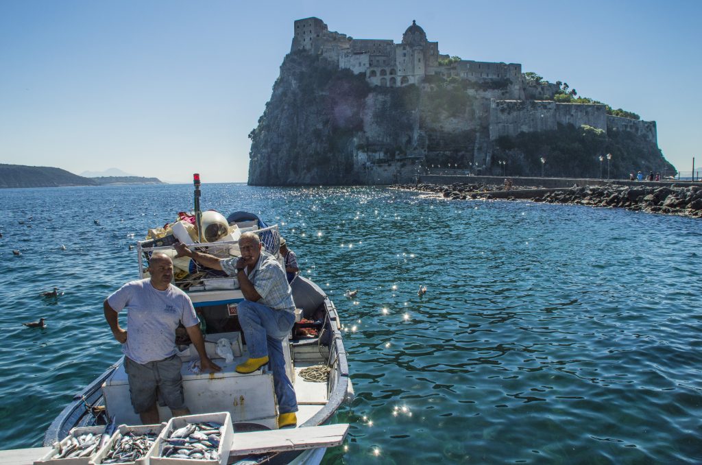 Castello Aragonese - pescatori