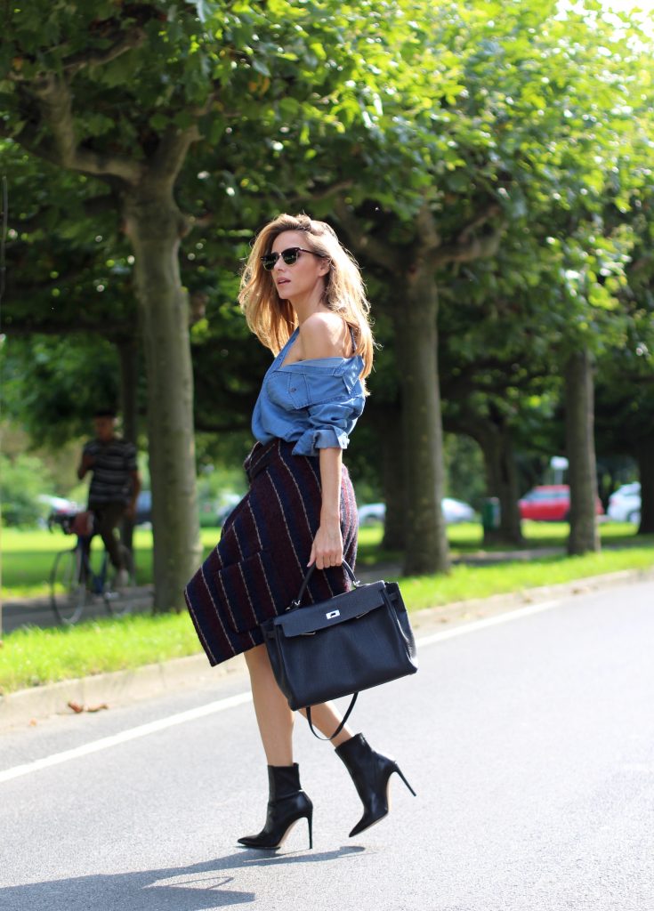 Alexandra Lapp wearing College Set, collage jacket and skirt by SET, Asos denim blouse, Hermès Kelly bag, Ray Ban sunglasses and Gianvito Rossi ankle boots. 