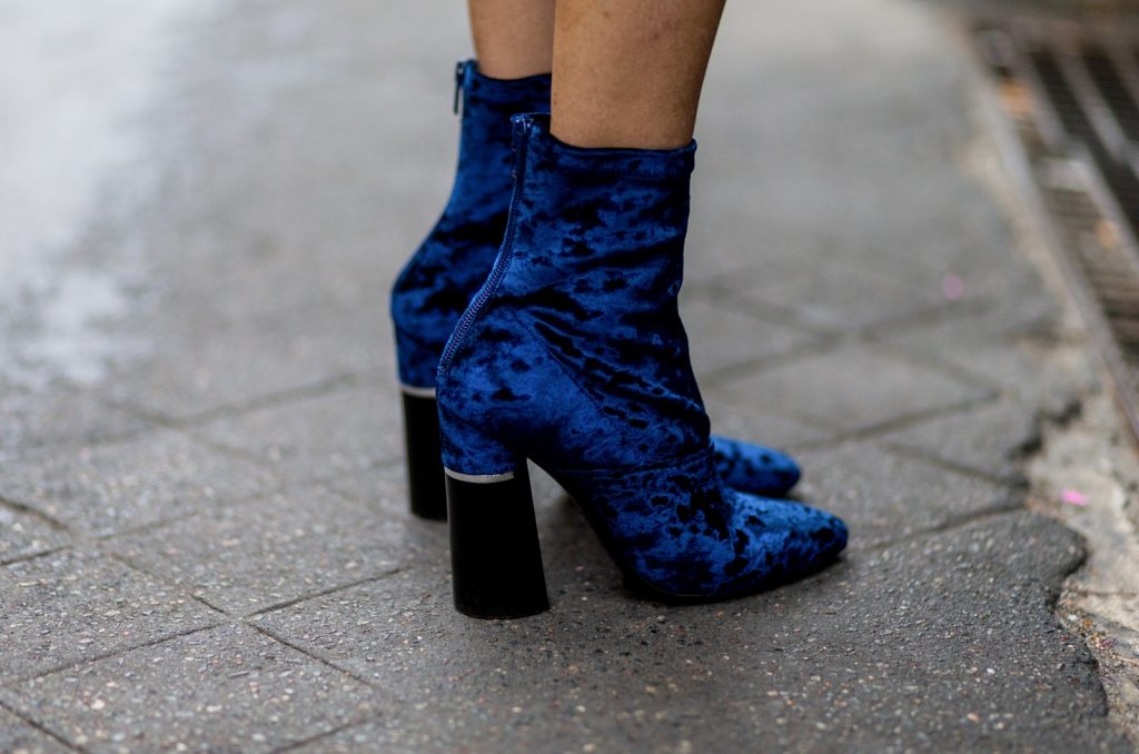 PARIS, FRANCE - SEPTEMBER 30: German fashion blogger and model Alexandra Lapp (@alexandralapp_) wearing Blue Velvet Phillip Lim shoes, Steffen Schraut blue velvet coat, Zara skirt and blouse, Dior sunglasses, Chanel bag on September 30, 2016 in Paris, France. (Photo by Christian Vierig/Getty Images) *** Local Caption *** Alexandra Lapp