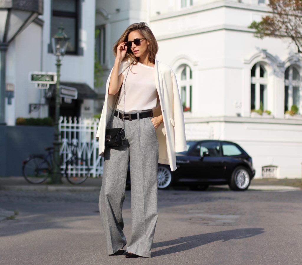 DÜSSELDORF; GERMANY - DEZEMBER : German model and fashion blogger Alexandra Lapp (@alexandralapp_) wearing Oui t-shirt, pants and wide leg pants, Monokel Eyewear sunglasses, Hermès belt, Tabitha Simmons shoes and Furla bag on Dezember, 2016 in Germany*** Local Caption *** Alexandra Lapp