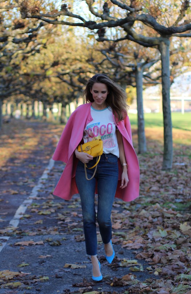 DÜSSELDORF; GERMANY - DEZEMBER : German model and fashion blogger Alexandra Lapp (@alexandralapp_) wearing a Coco Cuba T-shirt from Chanel, high waist denim from Levi's, cashmere coat from Prada, rockstud pumps by Gianvito Rossi and a yellow GG Marmont Mini bag by Gucci on Dezember, 2016 in Germany*** Local Caption *** Alexandra Lapp