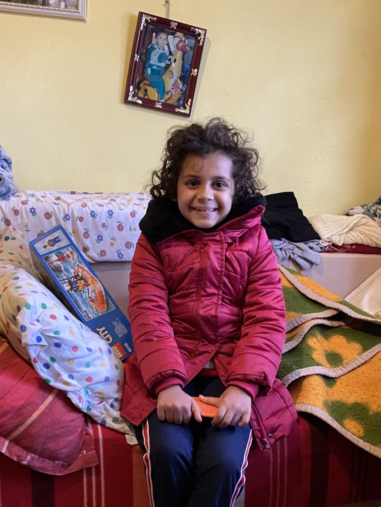 Alexandra Lapp traveling to Tirana, Albania to SOS Kinderdörfer weltweit, an organisation which supports more than 1,5 Mio. people in more than 130 countries of the world. It offers various forms of support such as schools, social centers, medical centers, vocational training centers, SOS Children’s Villages and kindergardens.