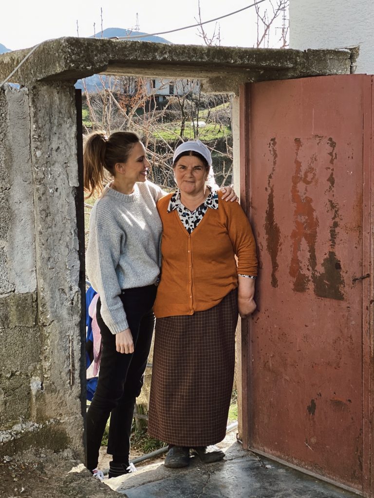 Alexandra Lapp traveling to Tirana, Albania to SOS Kinderdörfer weltweit, an organisation which supports more than 1,5 Mio. people in more than 130 countries of the world. It offers various forms of support such as schools, social centers, medical centers, vocational training centers, SOS Children’s Villages and kindergardens.