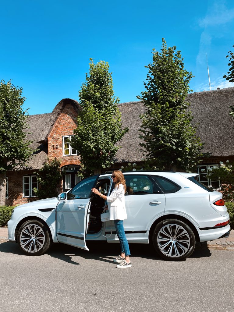 Alexandra Lapp takes part in the NEW BENTAYGA Sylt Experience, driving the #newbentayga best of its class SUV by BENTLY MOTORS.