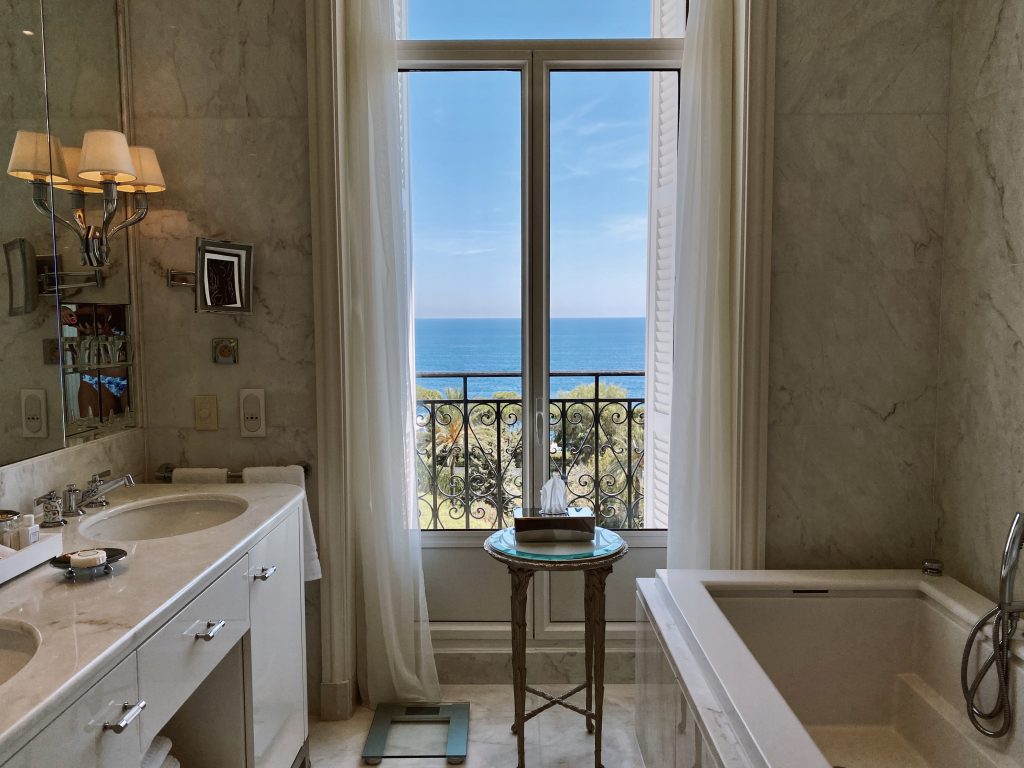 Alexandra Lapp enjoys her summer vacation at the Grand-Hotel du Cap-Ferrat at the Côtes d’Azur.