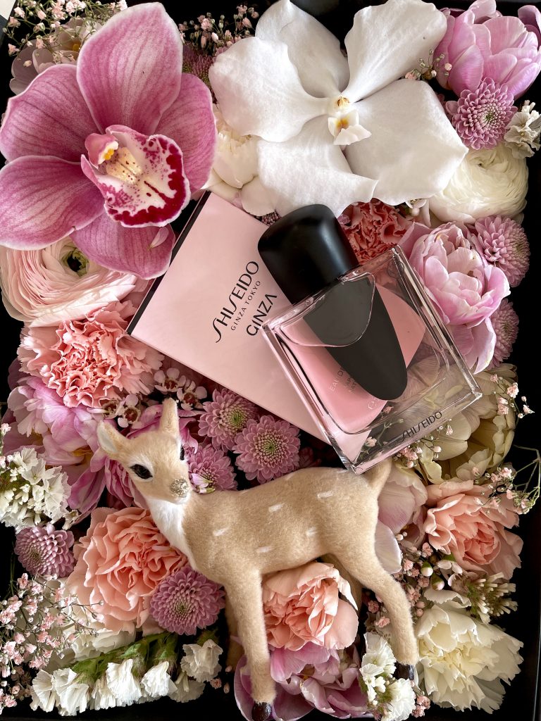 Alexandra Lapp, Shiseido Ginza Eau de Parfum, Bouquet of Flowers, Strong, Powerful, Feminine, The Ginza Spirit. Alexandra Lapp feels strong, powerful, and feminine with the new Ginza Eau de Parfum by Shiseido.