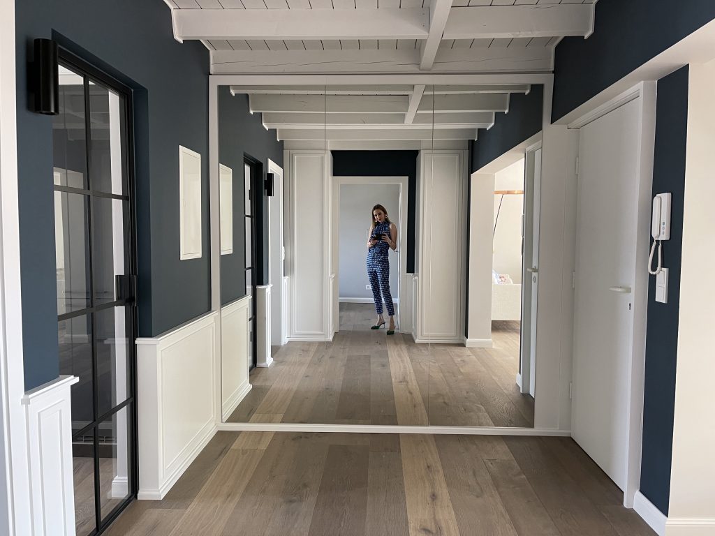 Alexandra Lapp is refurbishing her apartment in cooperation with Thelen Drifte, Furnierholz Düsseldorf, Caparol Icons, Loft FX, Parkett Dietrich.