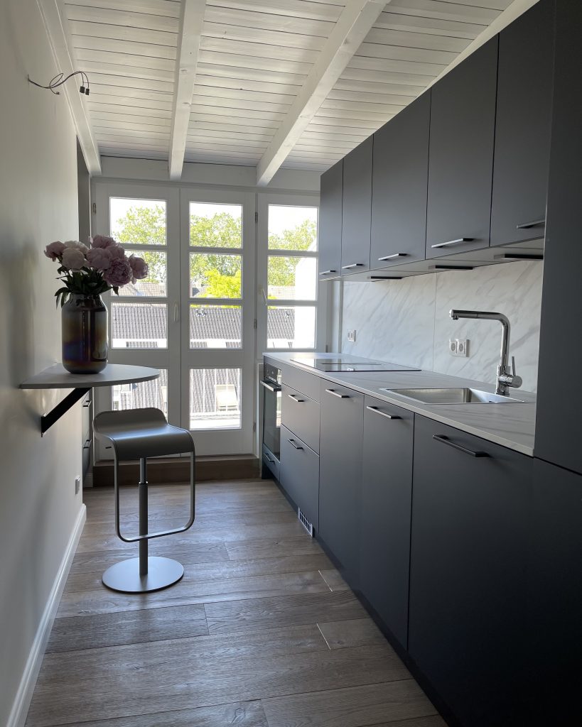 Alexandra Lapp, Thelen Drifte, apartment make-over, kitchen, cooking, Parkett Dietrich, Loft FX, refurbishment, homestyle, interior design, interior Alexandra Lapp is refurbishing the kitchen of her new apartment in cooperation with Thelen Drifte.