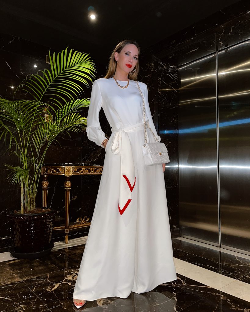 Alexandra Lapp enjoys an amazing holiday at the RITZ-CARLTON Bahrain right after Christmas and welcomed 2022. 