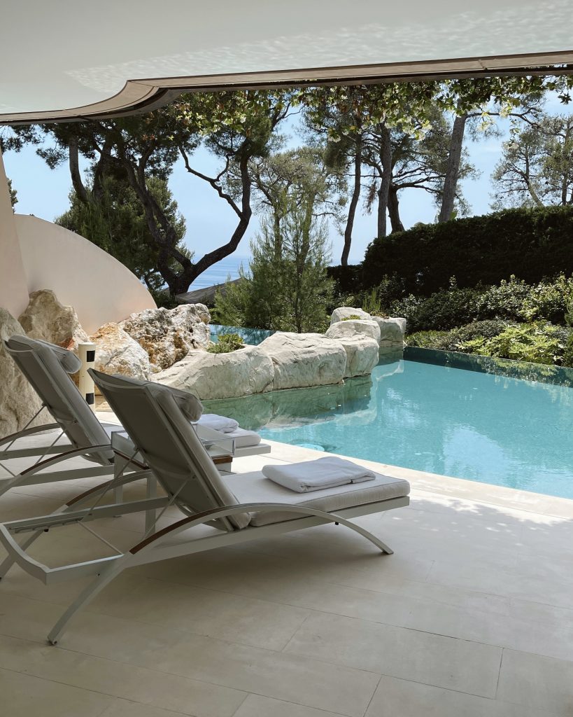 Alexandra Lapp spends her summer vacation at the iconic Grand Hotel du Cap-Ferrat at the French Riviera.