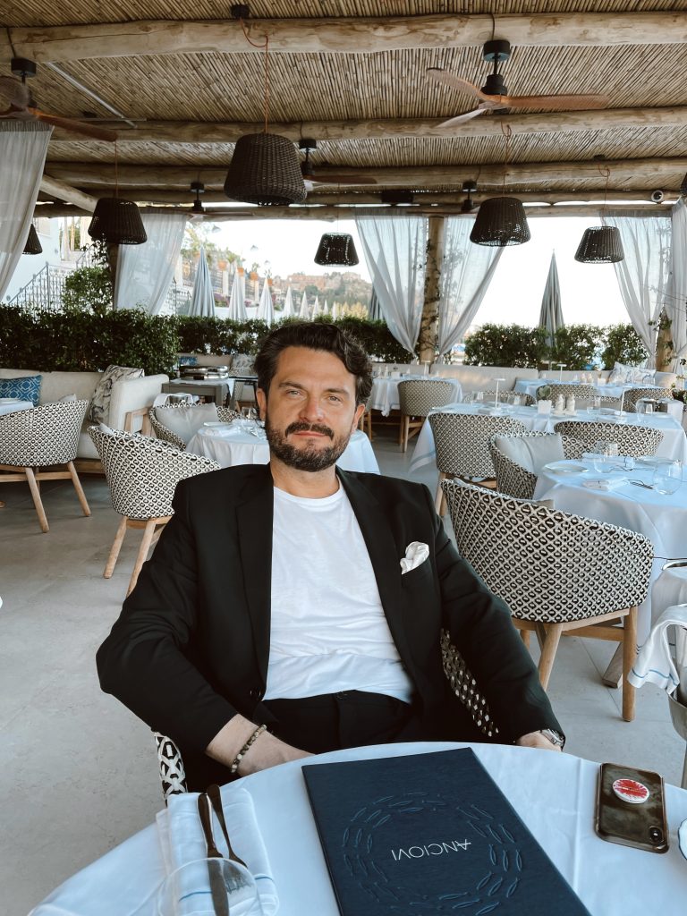 Alexandra Lapp had the pleasure to spend her birthday week at the beautiful San Domenico Palace, Taormina, A Four Seasons Hotel on the island of Sicily.