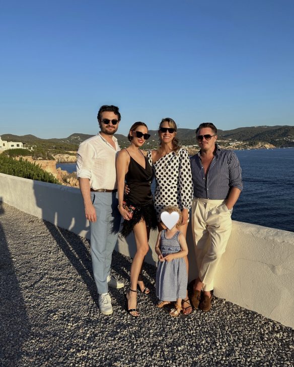 Alexandra Lapp enjoys an amazing time at 7PINES RESORT IBIZA together with her family at this unique and breathtaking location.