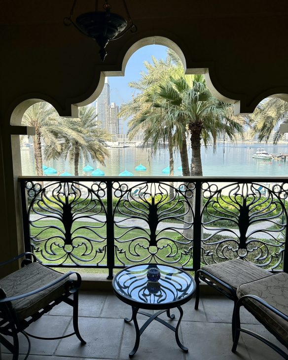 Alexandra Lapp spends an extraordinary six day vacation experience at the legendary beachfront oasis the One&Only Royal Mirage Dubai.
