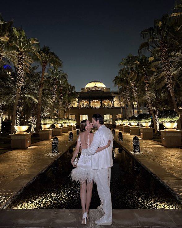 Alexandra Lapp spends an extraordinary six day vacation experience at the legendary beachfront oasis the One&Only Royal Mirage Dubai.