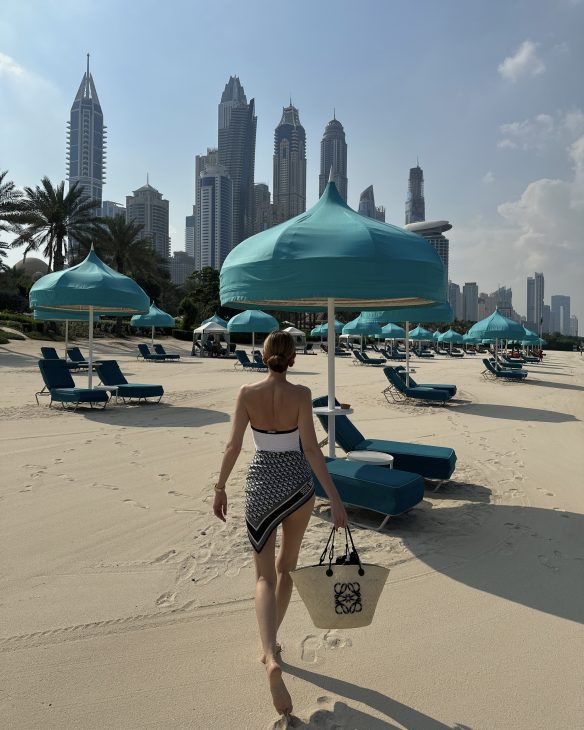 Alexandra Lapp spends an extraordinary six day vacation experience at the legendary beachfront oasis the One&Only Royal Mirage Dubai.