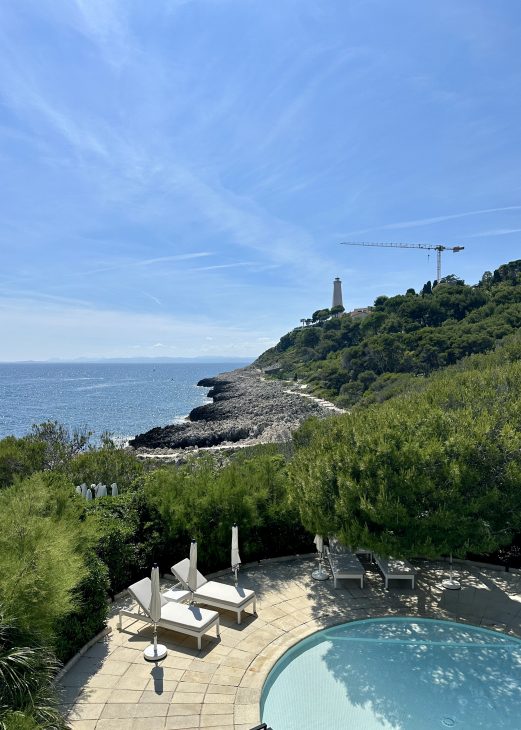 Alexandra Lapp enjoys her holidays at the wonderful Grand-Hôtel du Cap-Ferrat, a Four Seasons Hotel at the French Riviera.