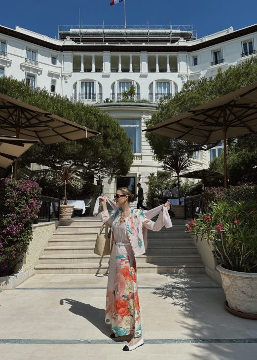 Alexandra Lapp enjoys her holidays at the wonderful Grand-Hôtel du Cap-Ferrat, a Four Seasons Hotel at the French Riviera.